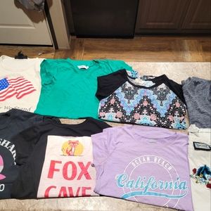 Tons of girls clothes mostly 10/12